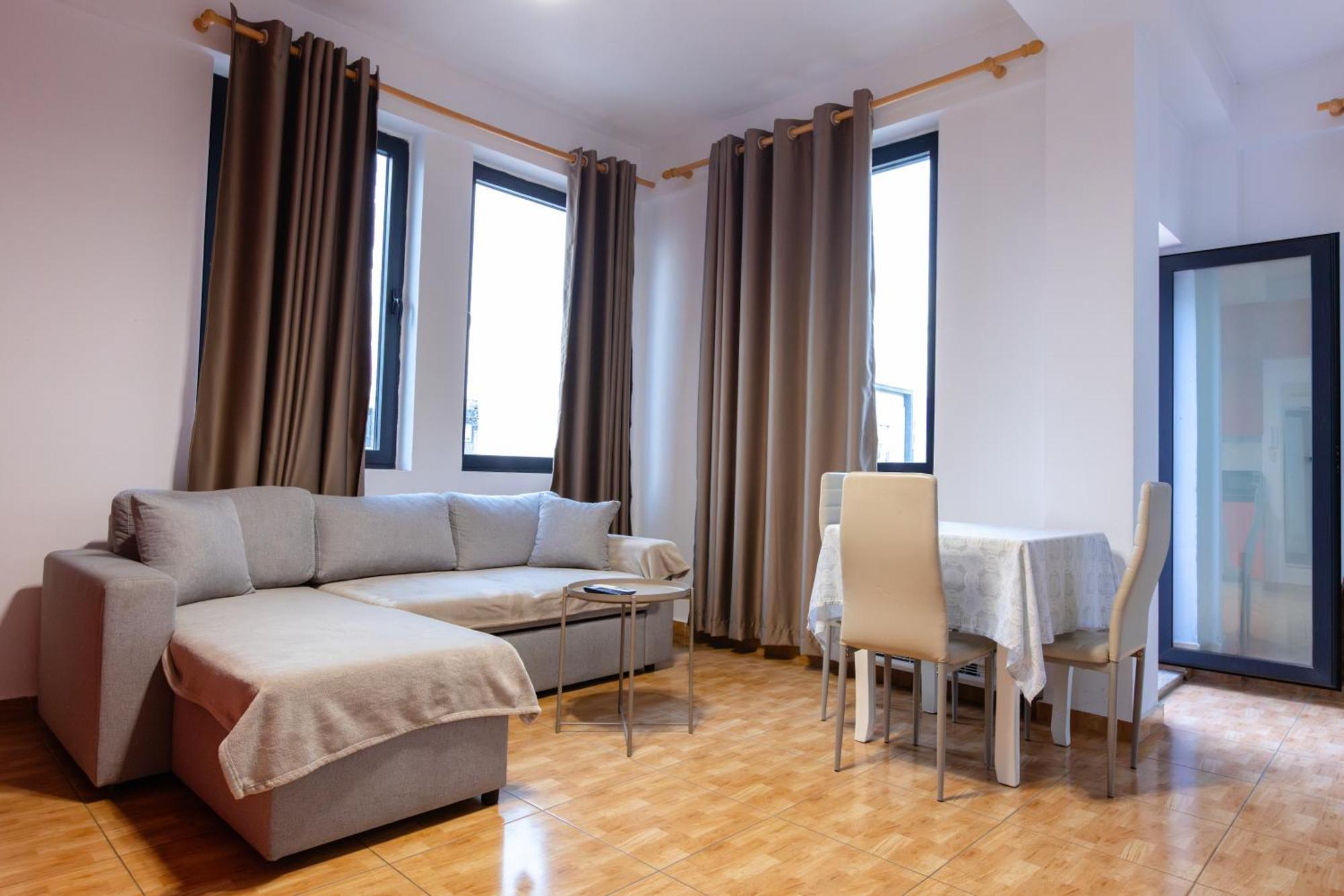 Happy Home Central 1 Тирана Экстерьер фото