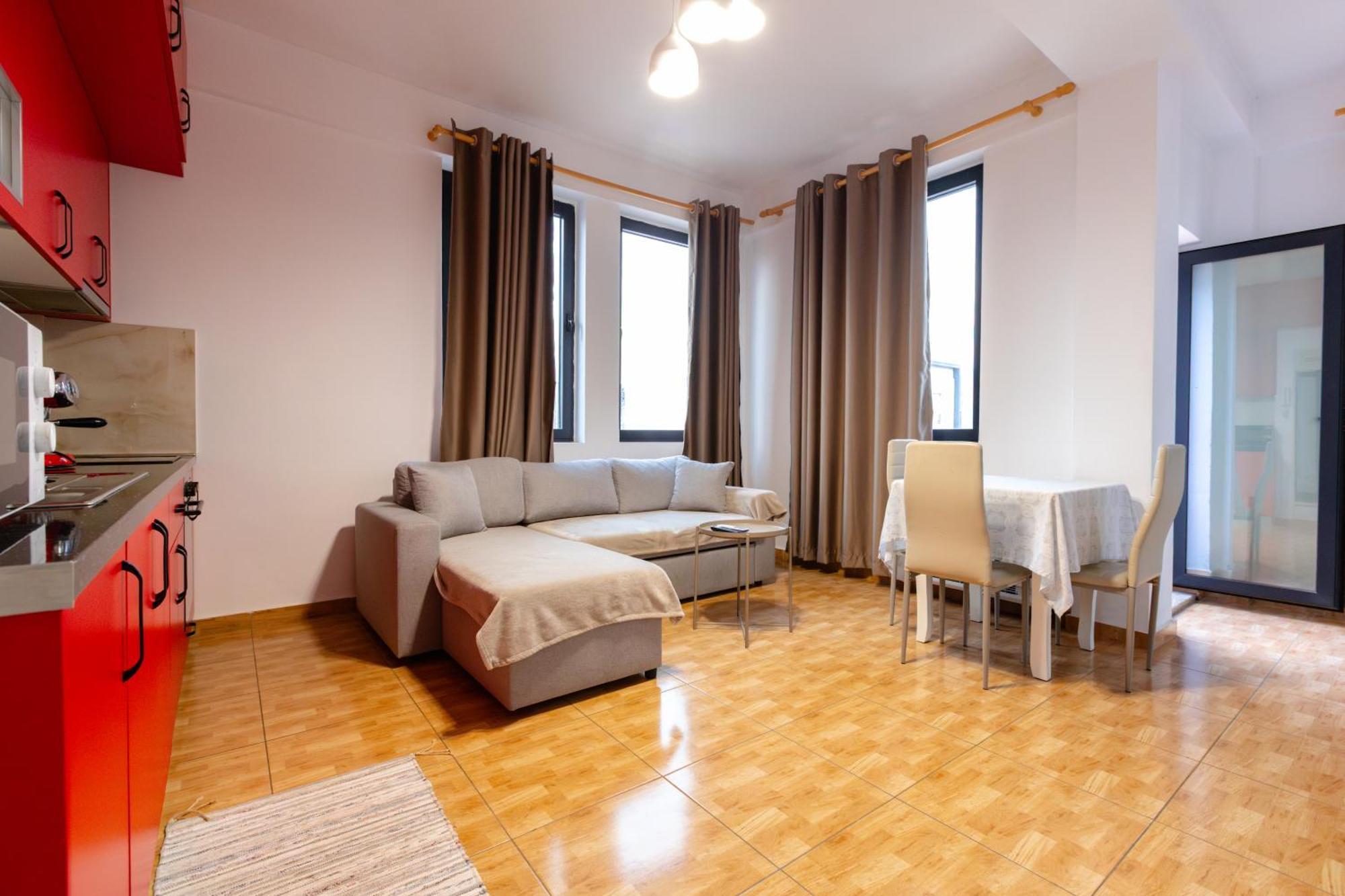 Happy Home Central 1 Тирана Экстерьер фото